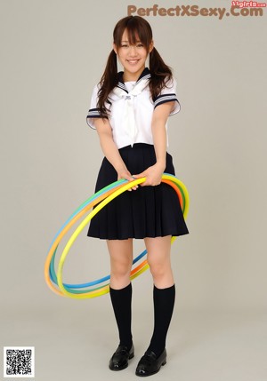 Reina Fuchiwaki - Miami Hot Legs